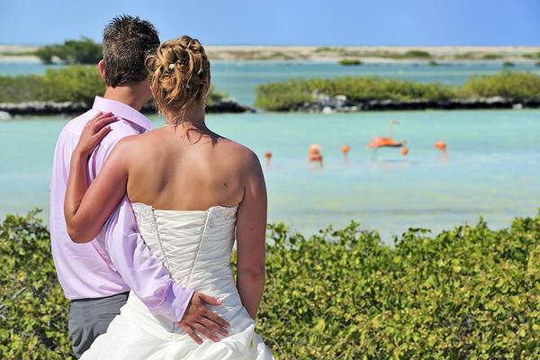 Ideale Caribische huwelijksreis: ga eilandhoppen langs Aruba