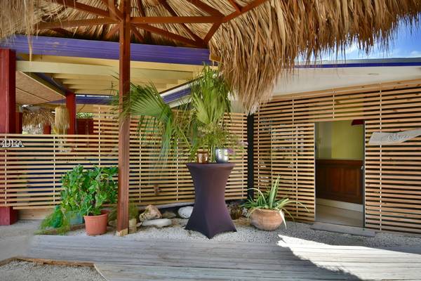 Beach House Aruba