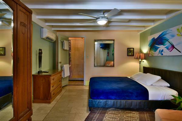 Beach House Aruba