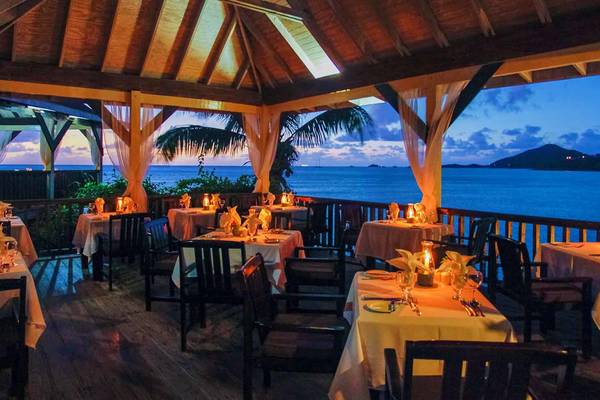 Cocos Hotel Antigua