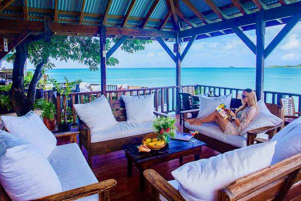 Cocos Hotel Antigua