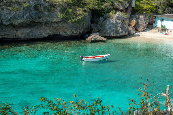 Lagun Blou Curaçao