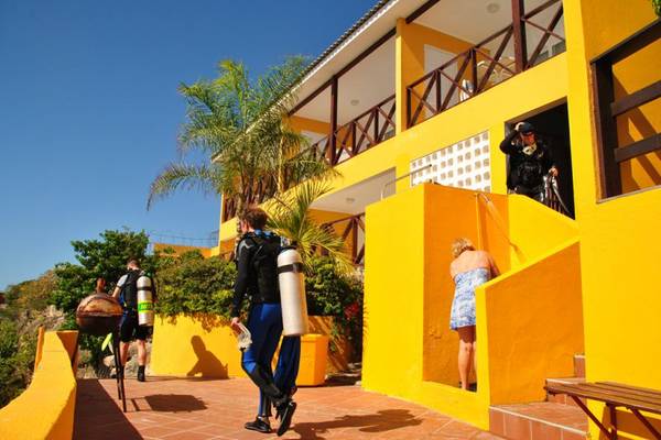 All West Apartments Curaçao