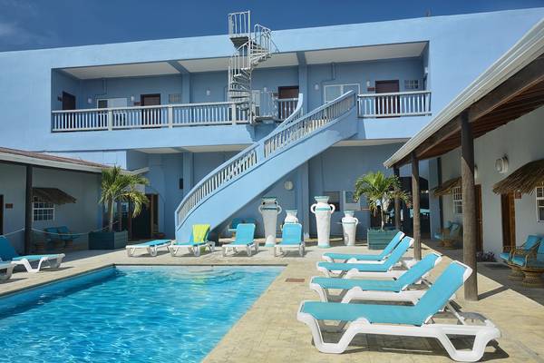 parrat-cove-zwembad