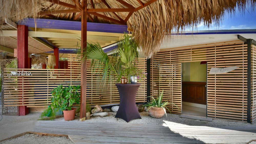 Beach House Aruba