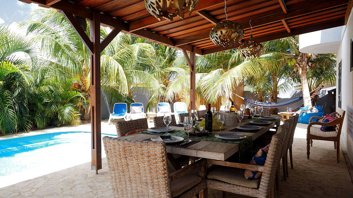 Oasis_tropical_garden3.jpg