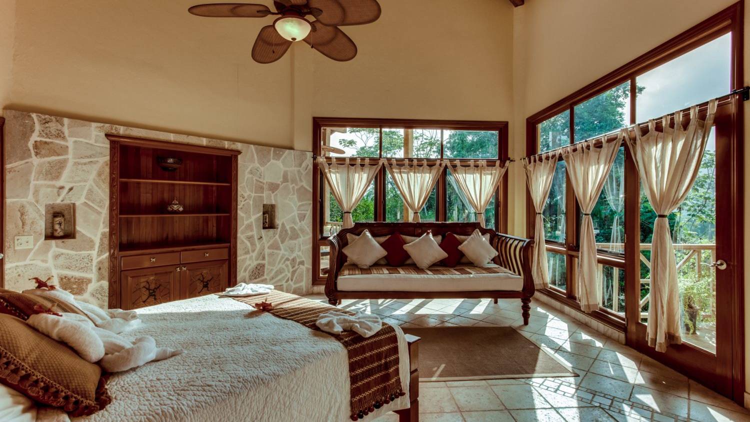 Sleeping Giant Belize