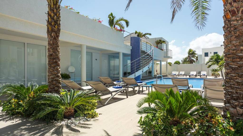 ocean-z-pool-2.jpg