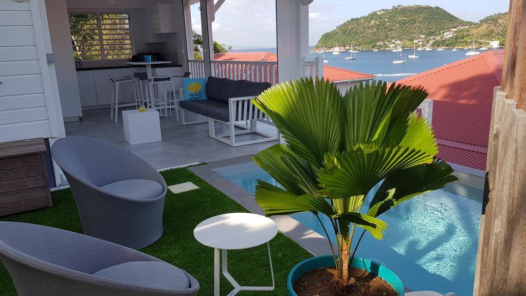petite-villa-des-saintes6.jpg