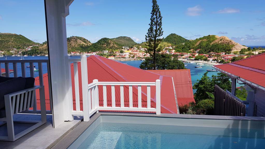 petite-villa-des-saintes7.jpg